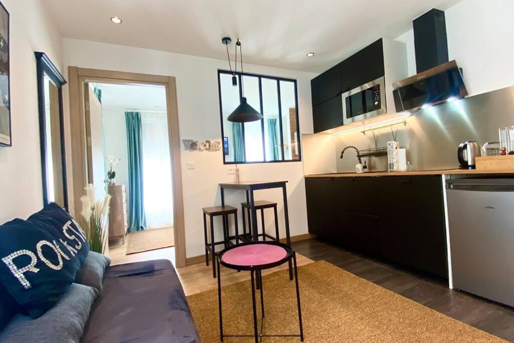 Appartement Avec Vue Jardin Proche De Paris Saint-Maurice  Exterior photo